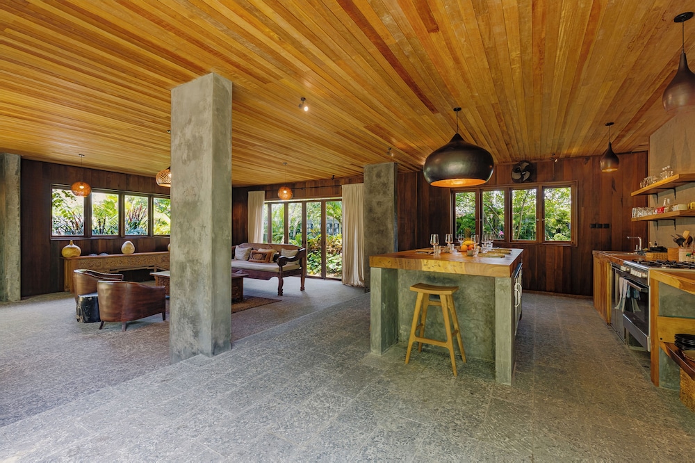 Kilani Villa By Betterplace