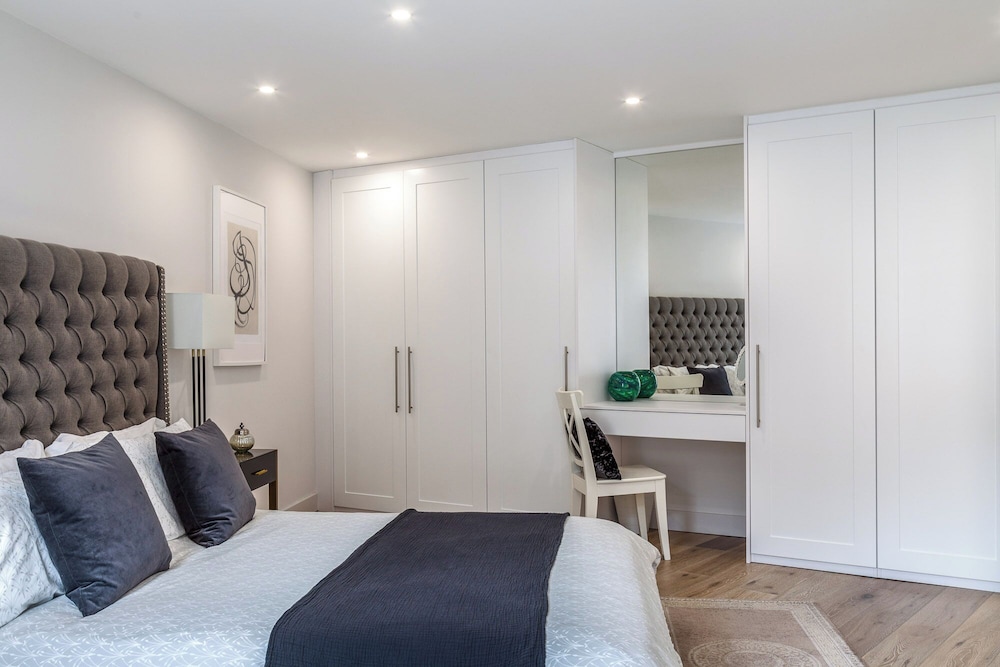 Modern Family Home in Kensington