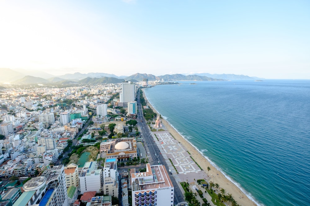 Sunrise Ocean View Apartment
