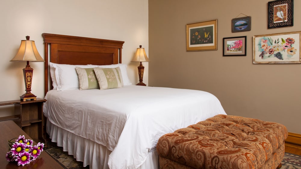 Beckley Vacations - The Guest House Inn on Courthouse Square - Property Image 5