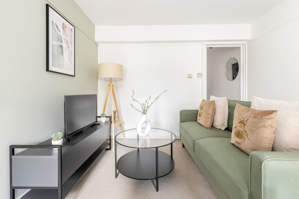 The Pimlico Apartments
