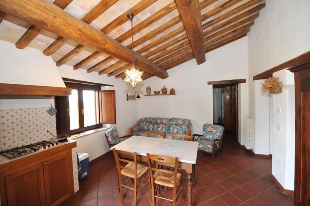 Agriturismo Monte Petreto