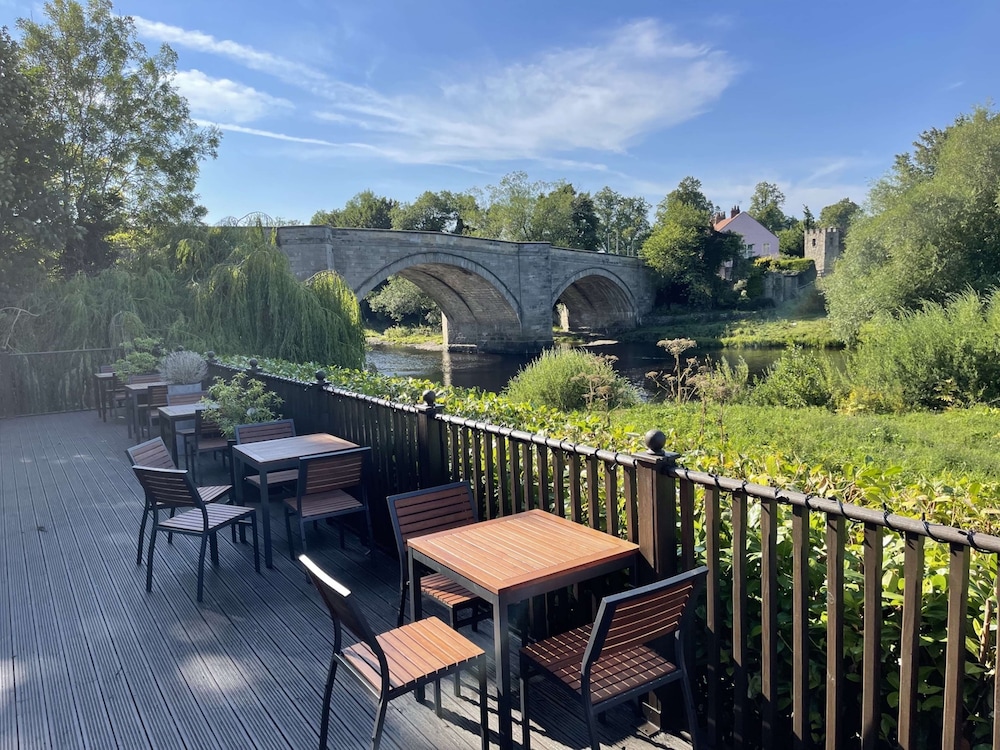 Darlington Vacations - The George, Sure Hotel Collection by Best Western - Property Image 6