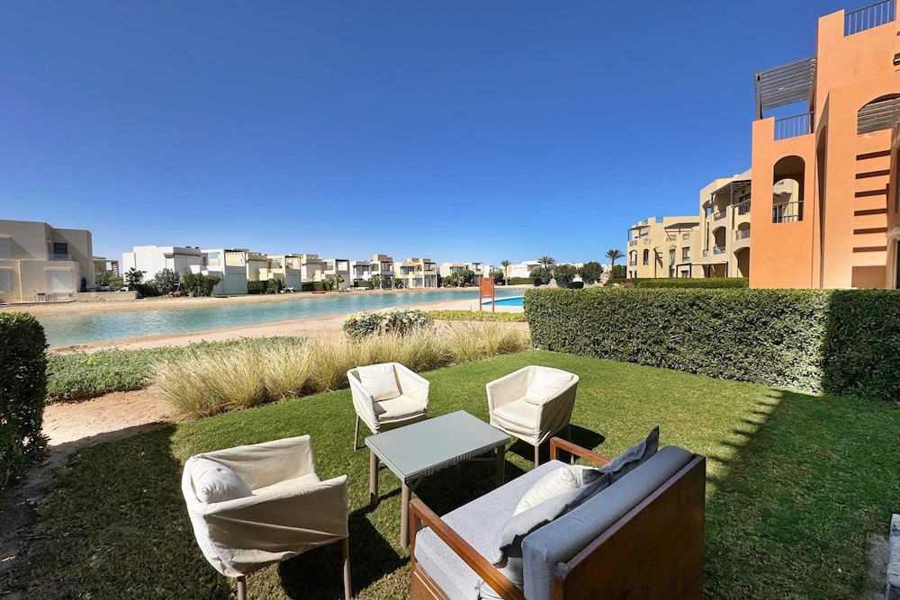 Xuru Stays I Eclectic 2 BDR Twin House @ Tawila El Gouna
