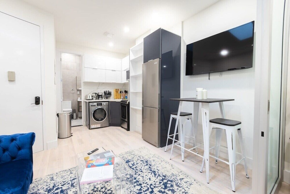 317 UES Apartments