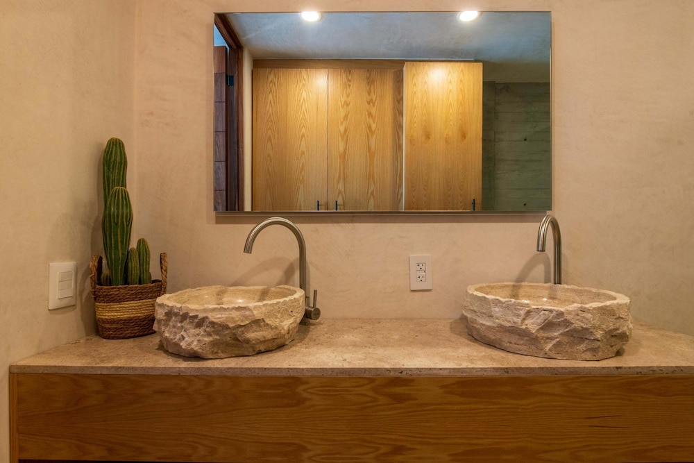 w Stylish 2BR Apartment With Ocean View in La Paz
