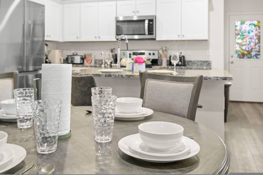 Modern 3BR Home in San Antonio