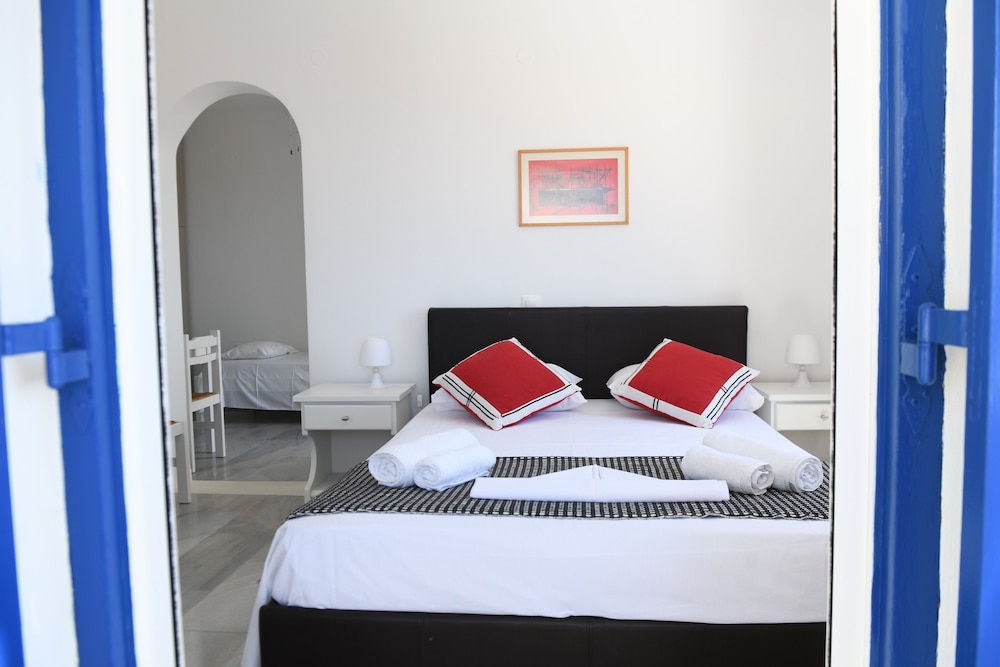 Dryades Family Hotel photo 4