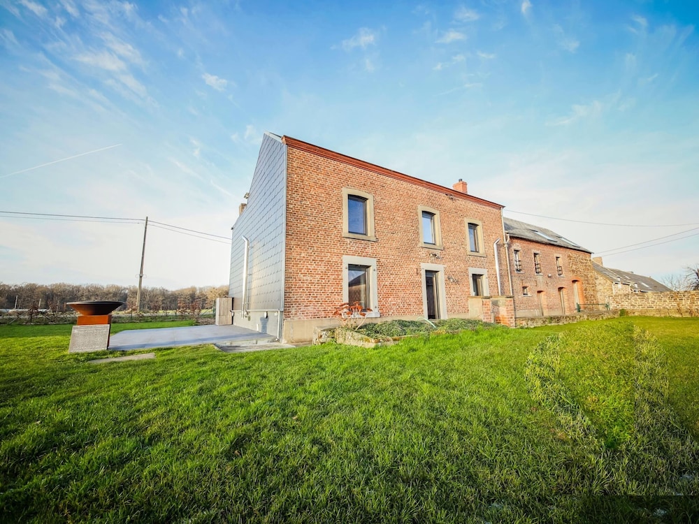 Family Retreat Near Haltinne