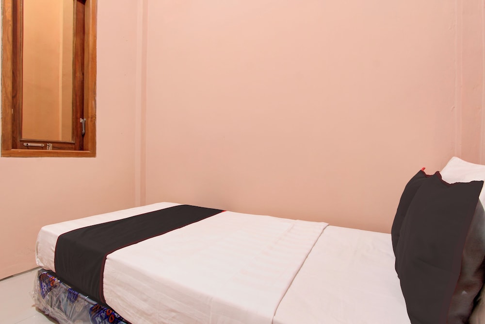 Hotel O Guesthouse Alun Alun Purwokerto