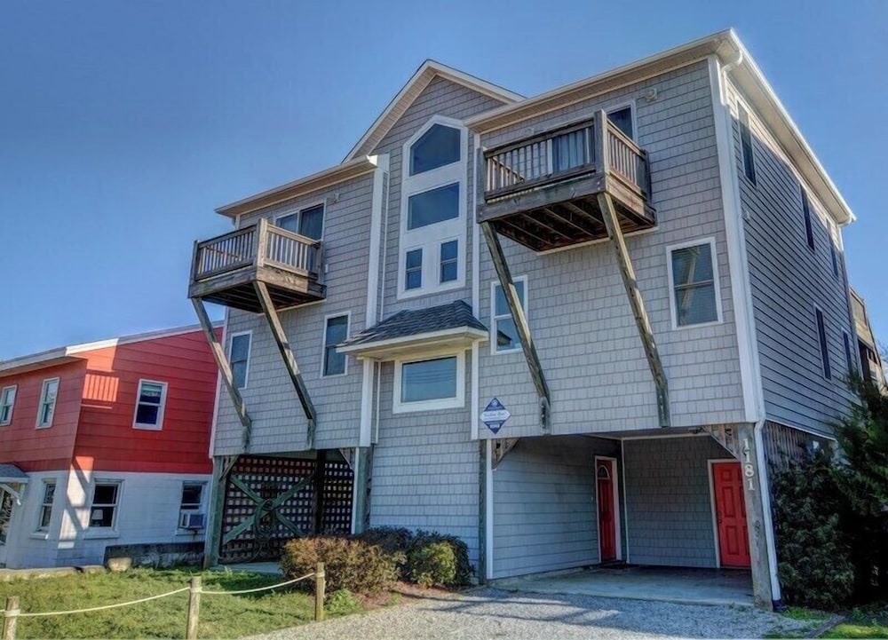 All Decked Out by Topsail Realty