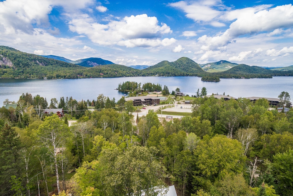 Fraternité-sur-Lac by Location ADP