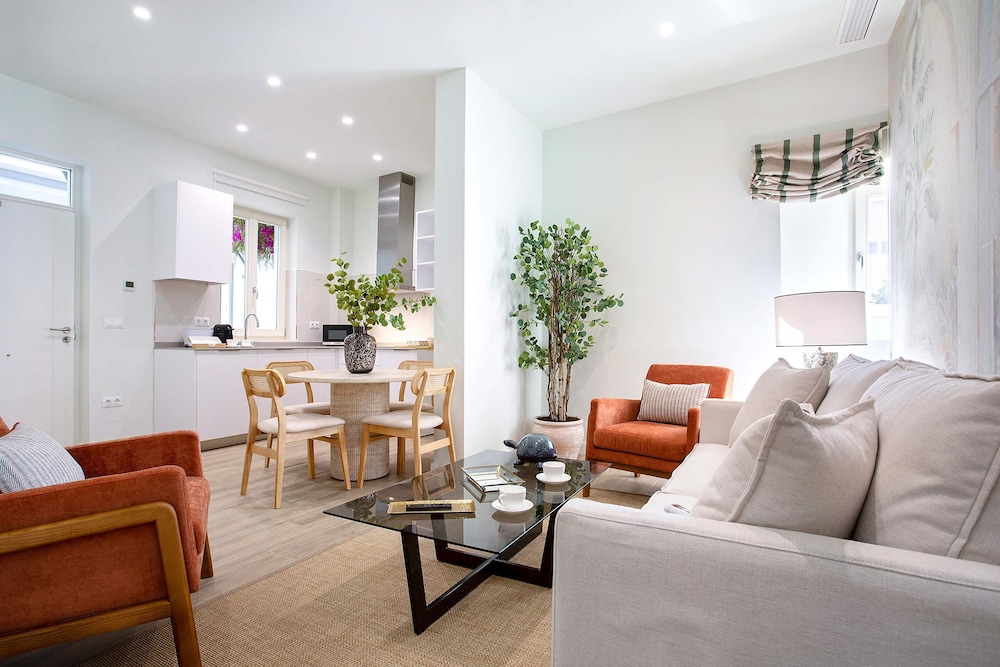 Elegant Apartment in C diz Patrocinio V