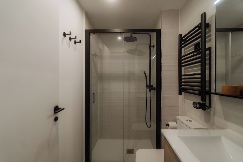 Via Monte Apartments
