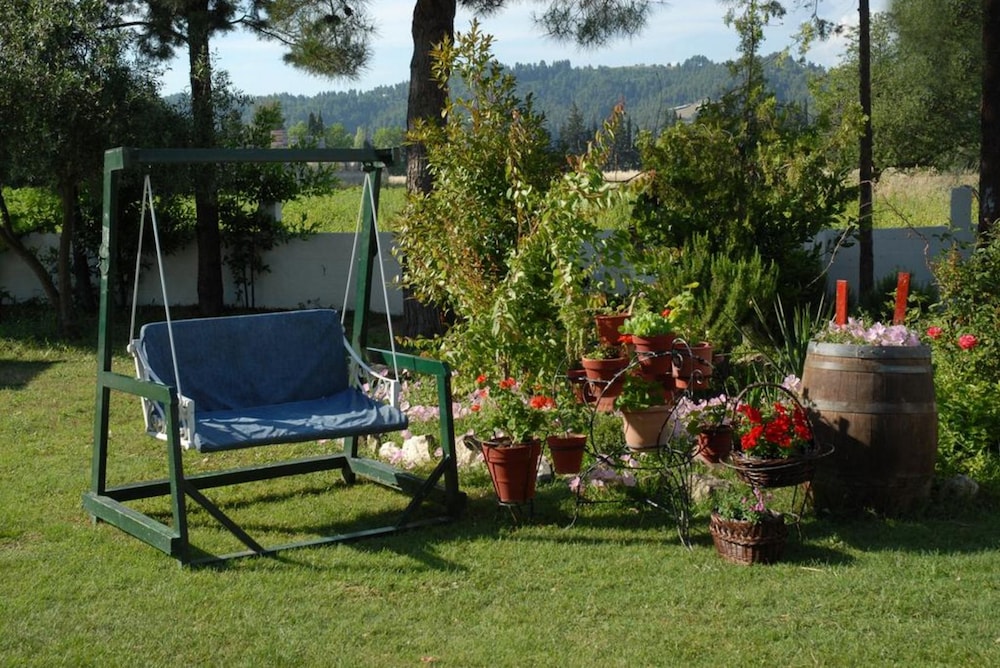 Xanthos Rooms