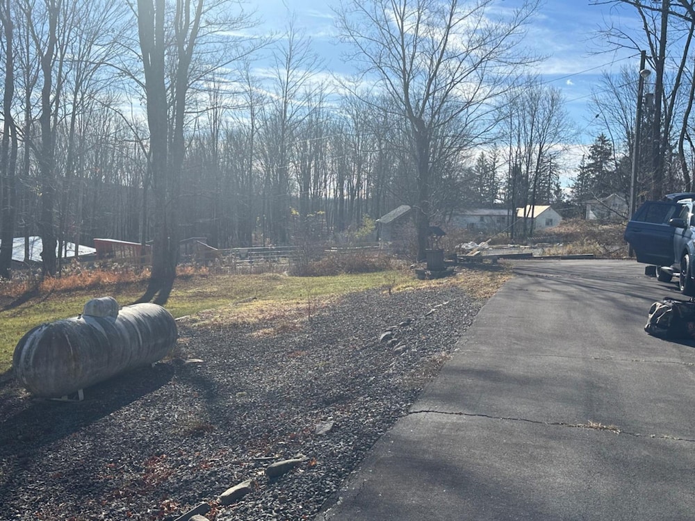 Secluded Lodge Farm Views 50 Acres Wifi