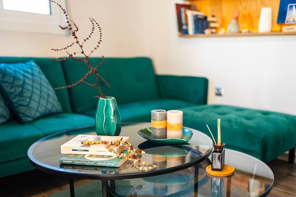 Urban Nest - Loft With Private Rooftop Garden