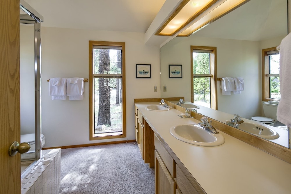 Maury Mountain 36 3 Bedroom Home