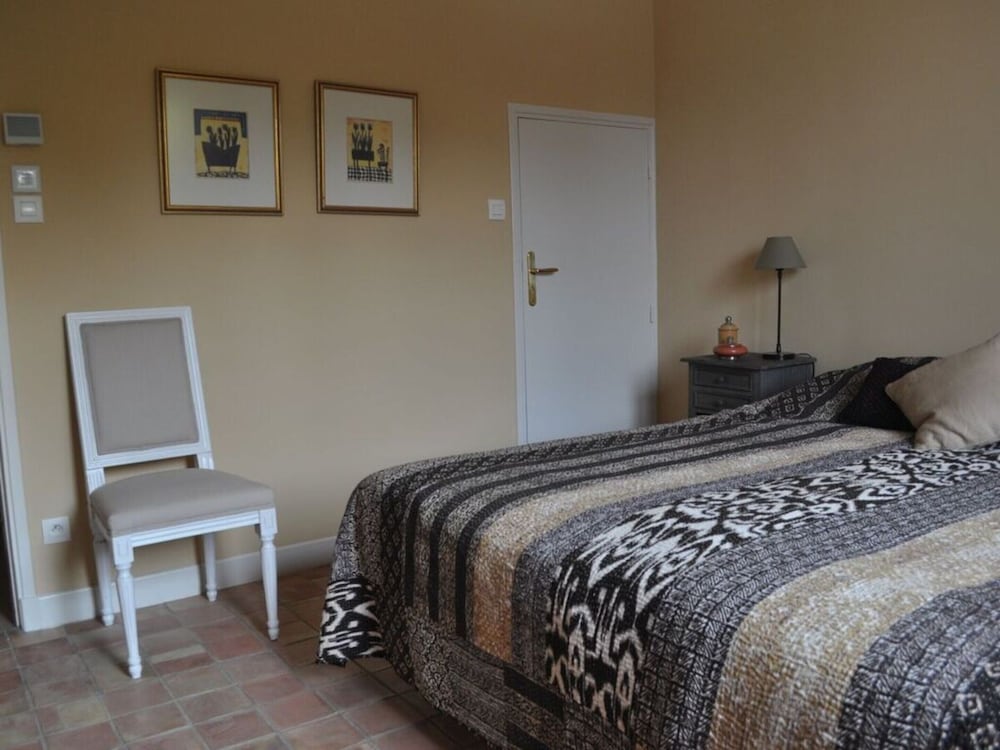 Villa Mentine Modern Retreat photo 3