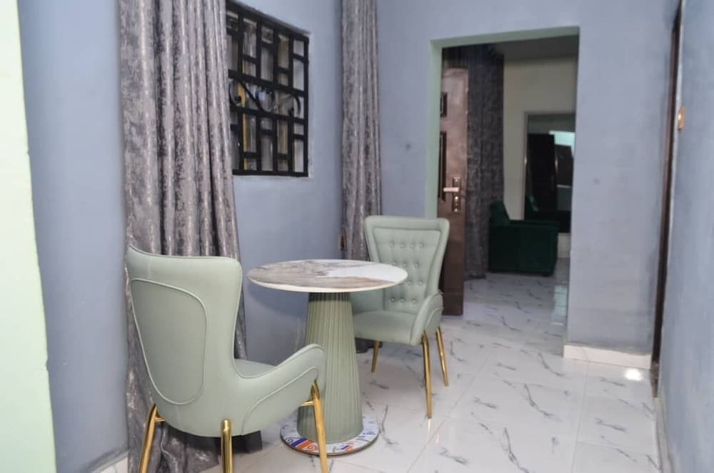 OceanWinds Royal Apartments