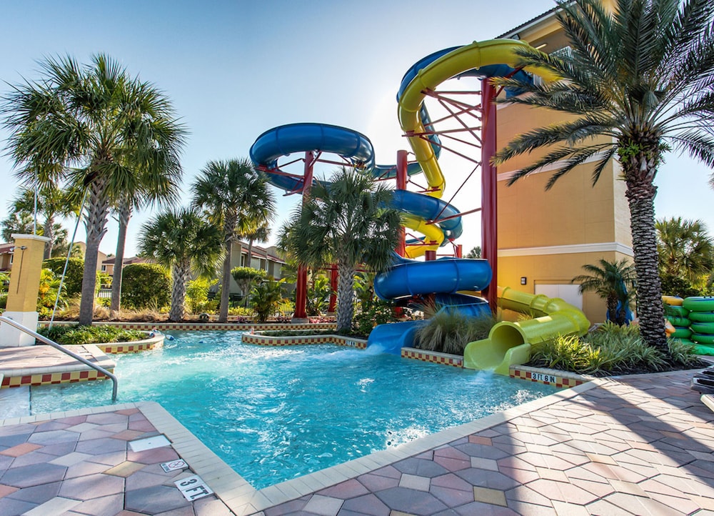 2 Bedroom l Waterpark & Resort Amenities Included, Themed Rooms - Image 3