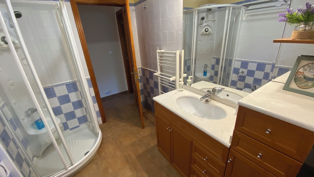 Room-🌿algarrobo Room, Your Corner of ca