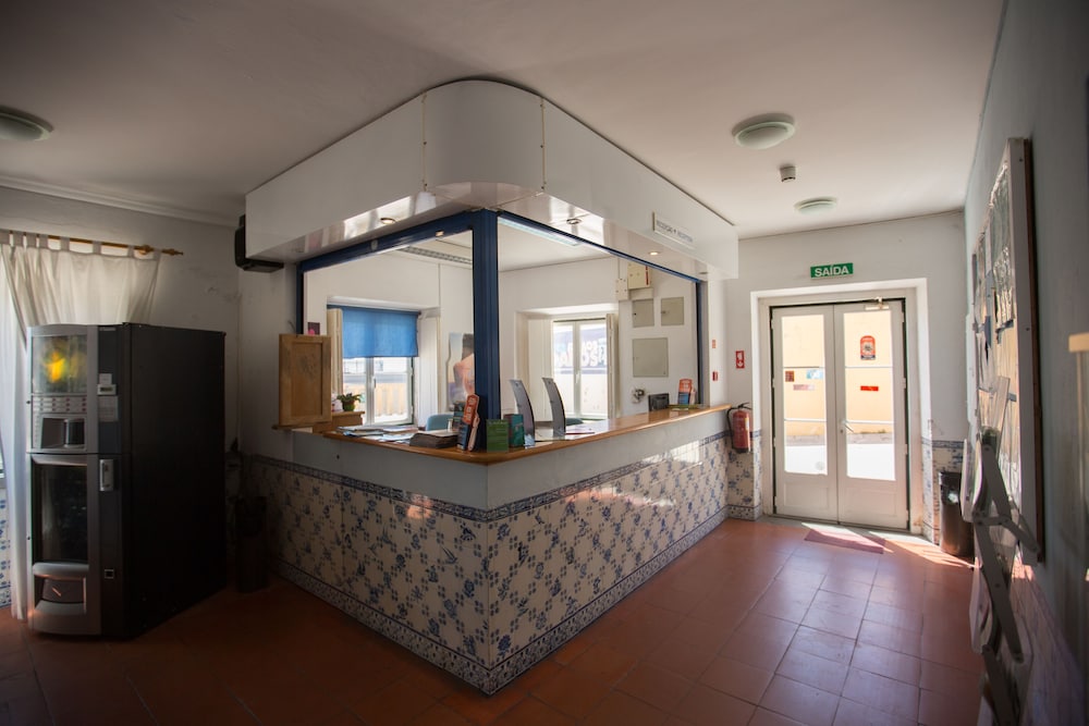 HI Oeiras - Pousada de Juventude - Hostel view 3