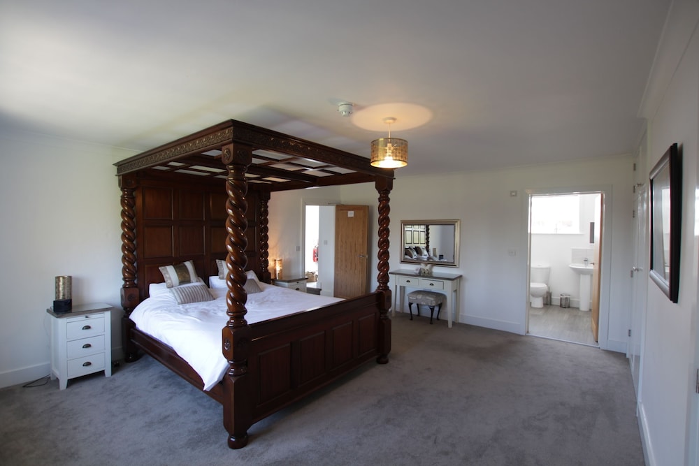 Unique Luxury Escapes