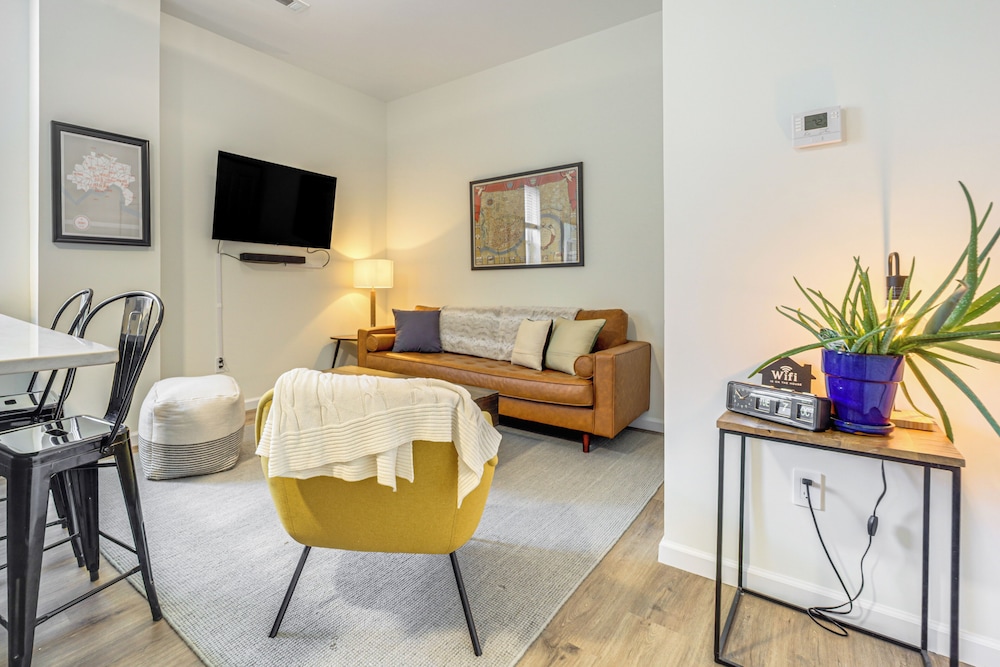Camp Washington Flat: Walk to Coffee, Bars & Dtwn