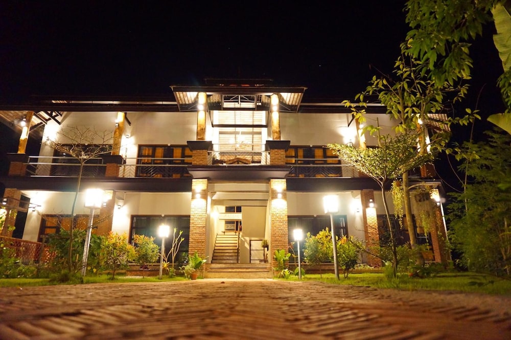 Above the Sea Guesthouse