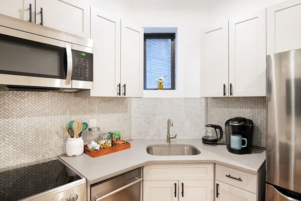 1288 UES Apartments