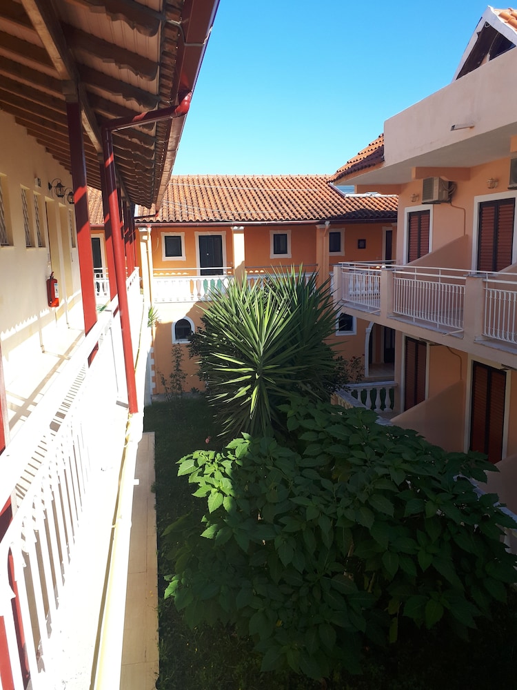 Sophie Studios view 3