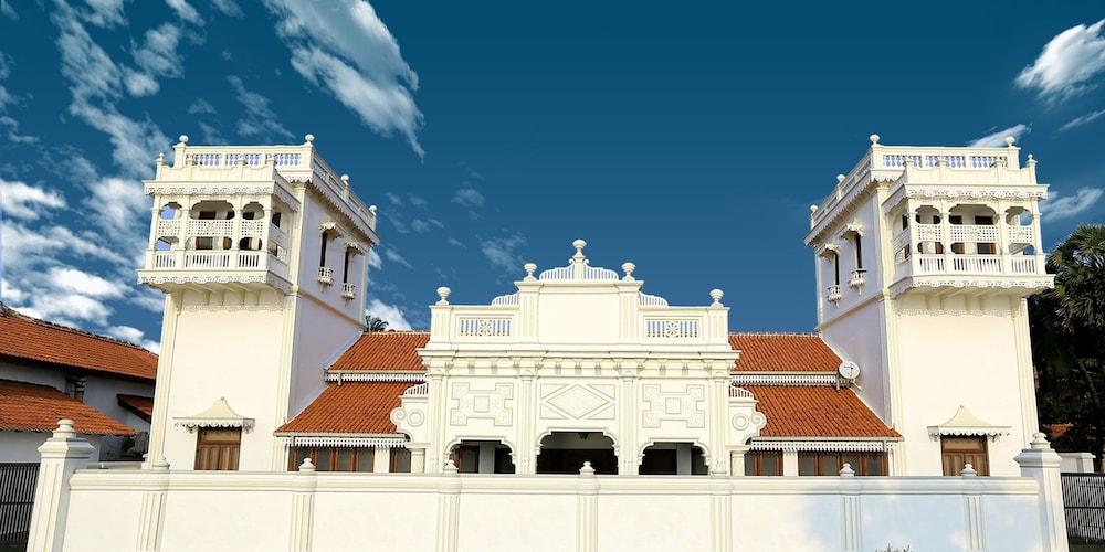 Yoho Monsoon Villa