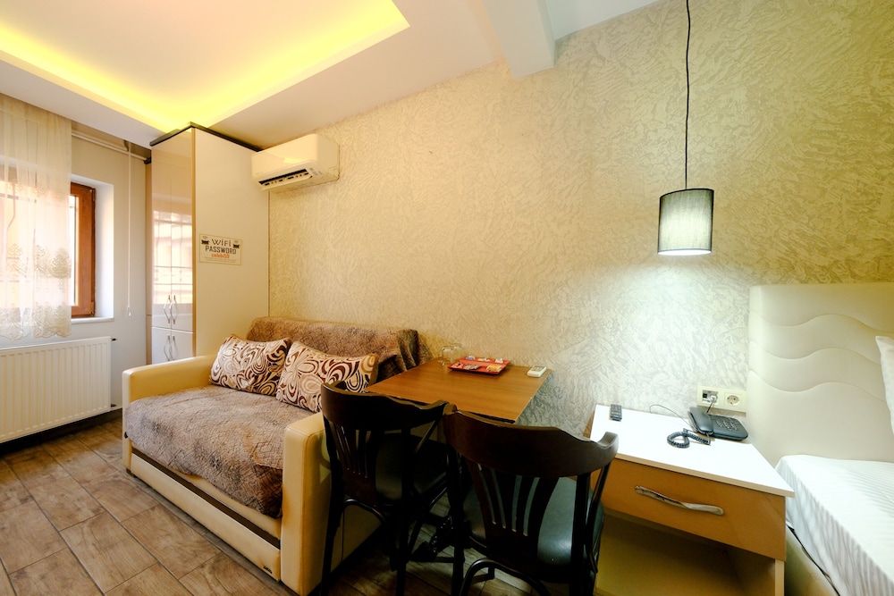 clb suite