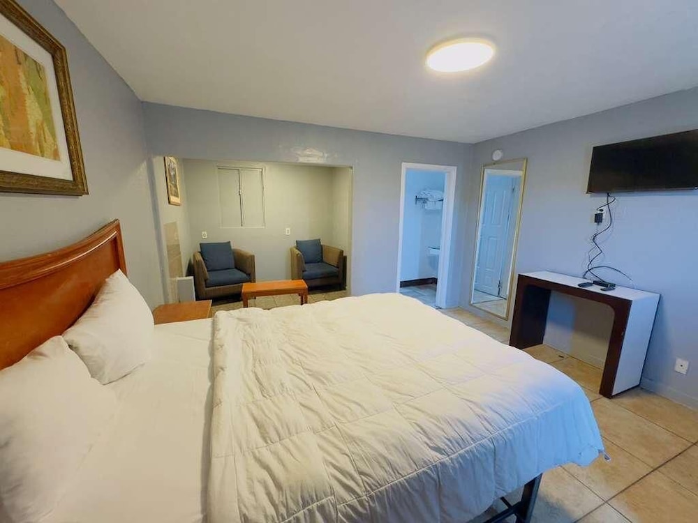 Parklane Motel