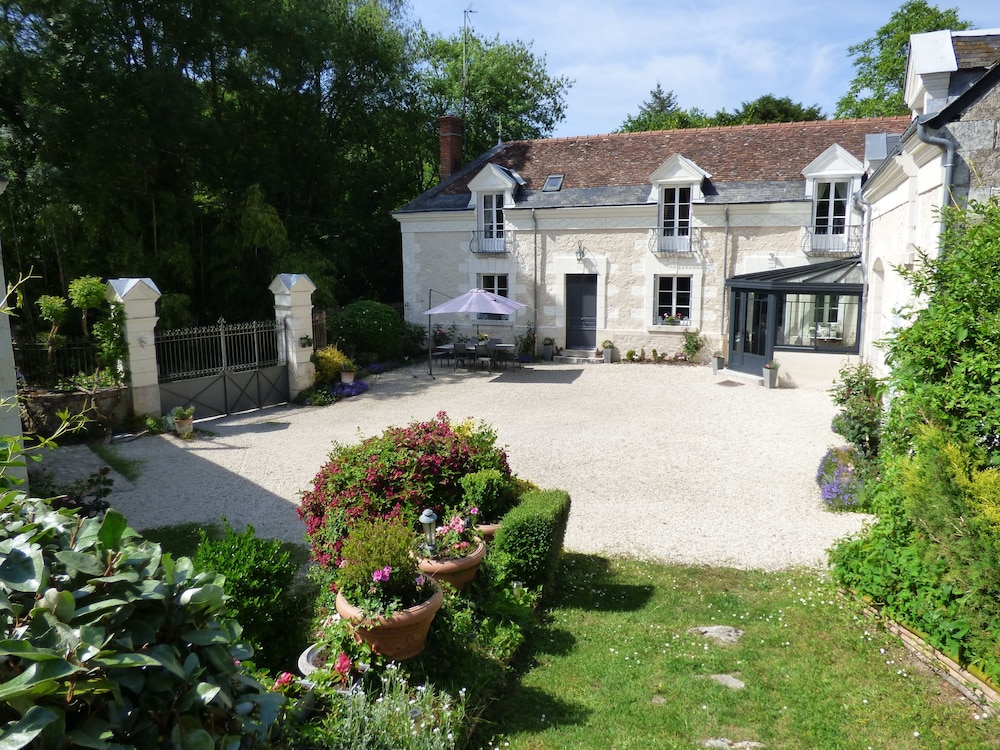 La Pomélie