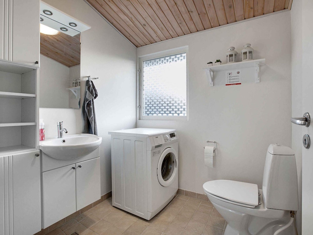 5 Star Holiday Home in Glesborg