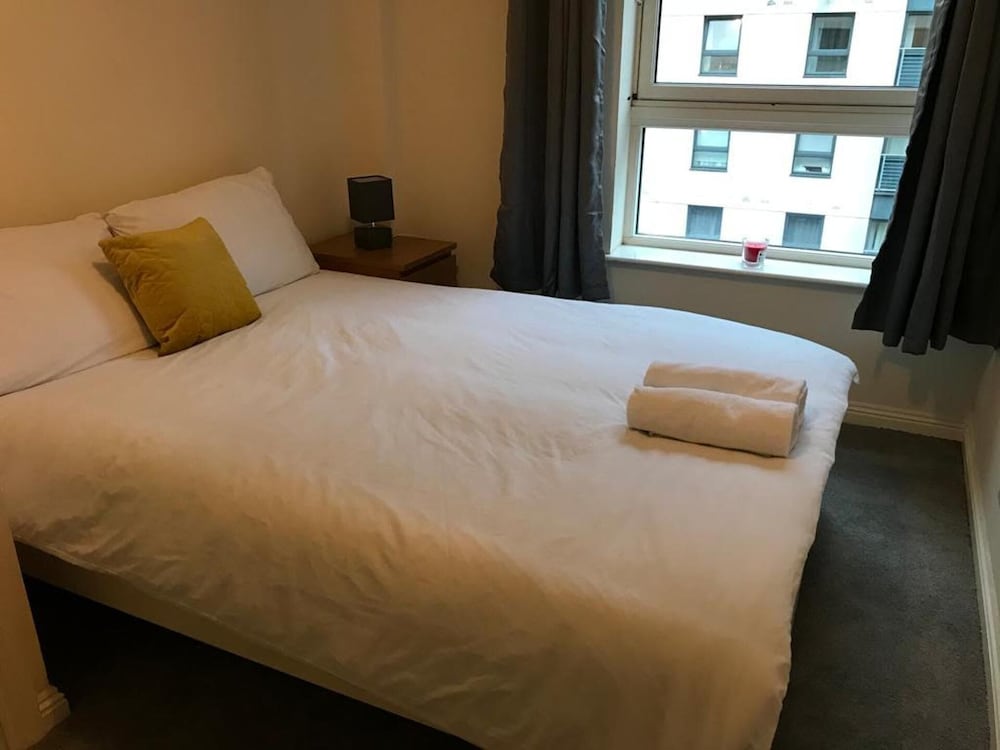 Apex Wallace Street Apt With Free Parking view 3