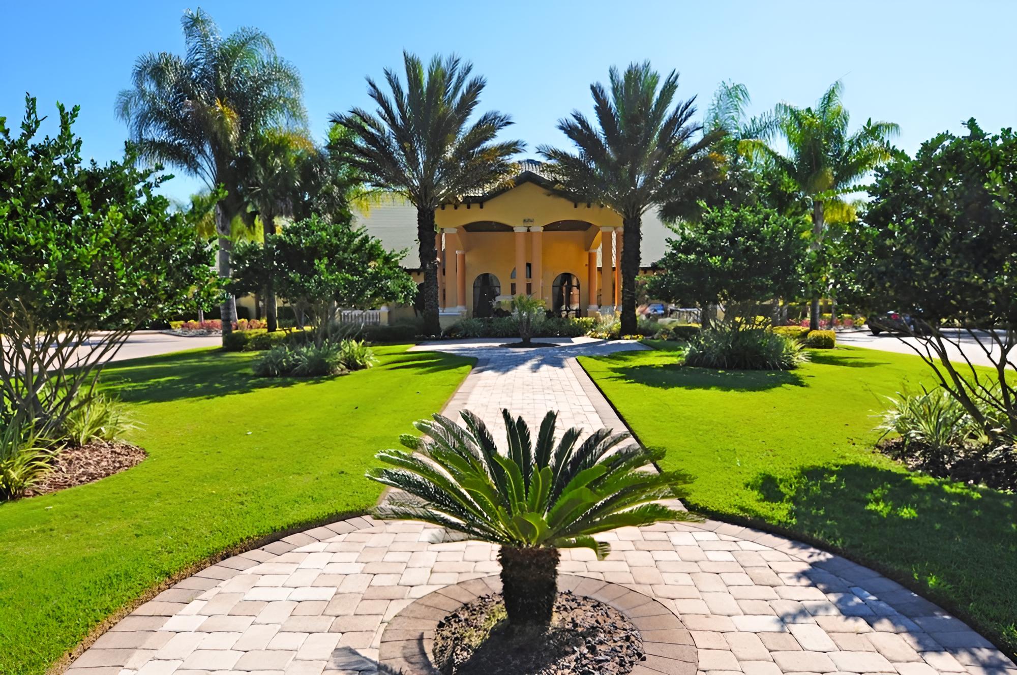 Paradise Palms 8891 - Image 2