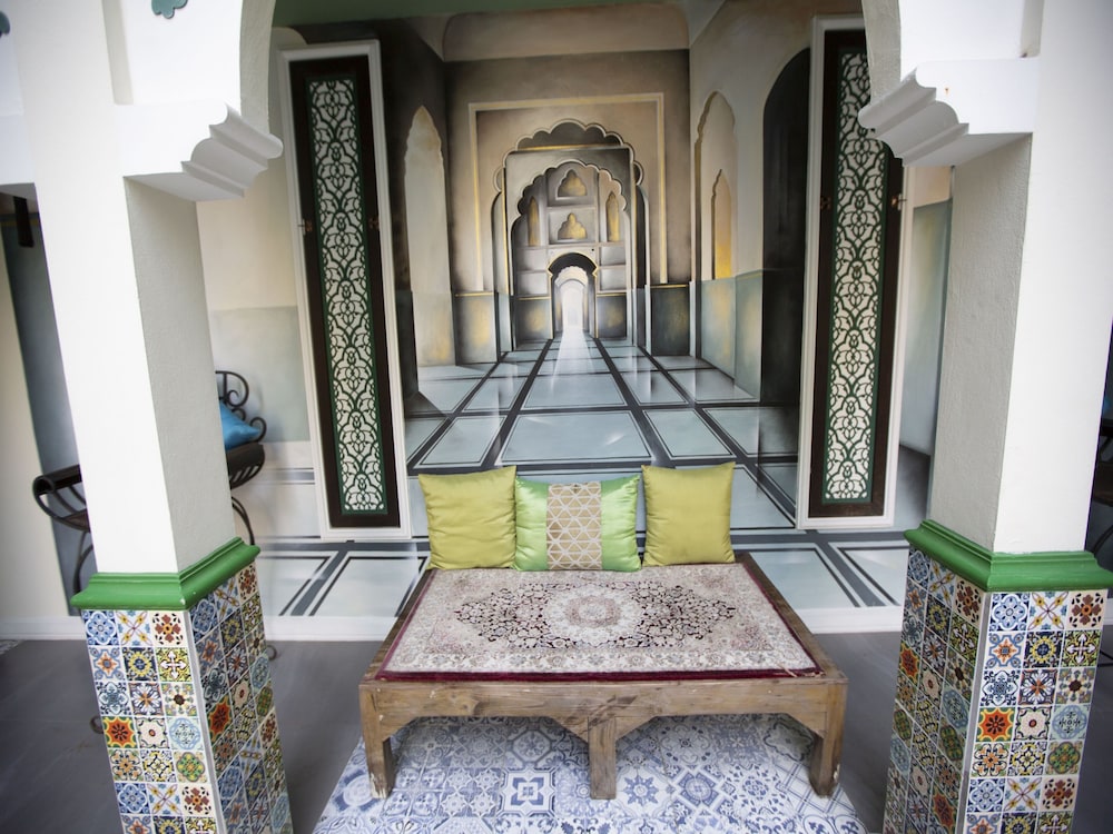 The Grand Morocc Hotel