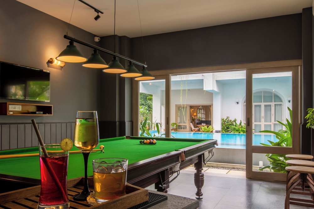 activities & amenities