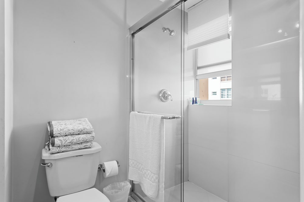 Bay Harbor Sunset Apt 5A