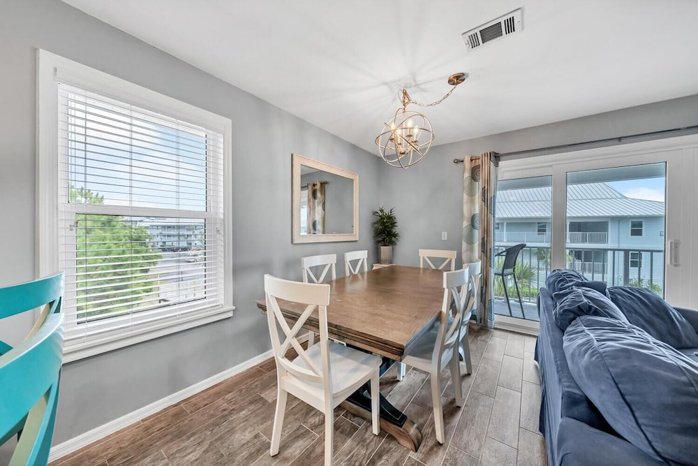 Beachside Villas 933 view 5