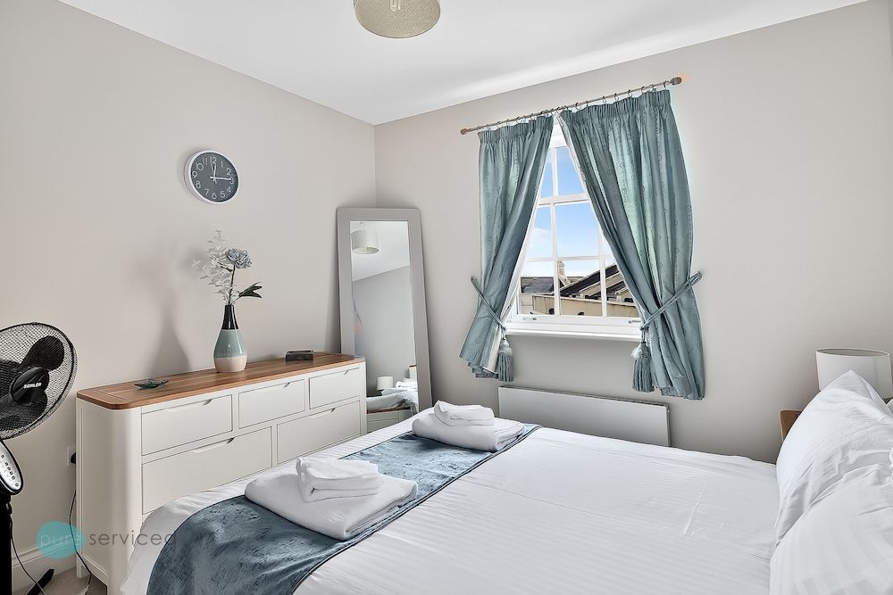 3 Bed - The Boundary by Smart Welcomes