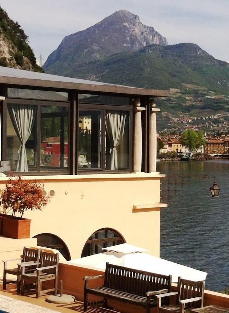 Residence Vecchio Porto Excelsior