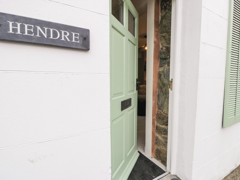 Hendre