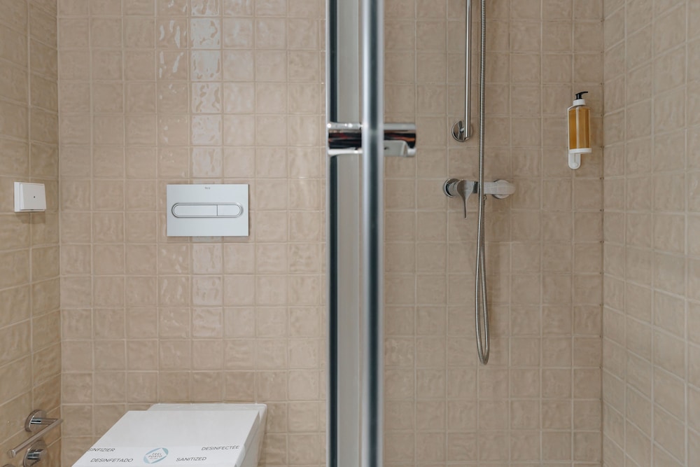 Feel Porto Cl Rigos Charm Flat 3 1