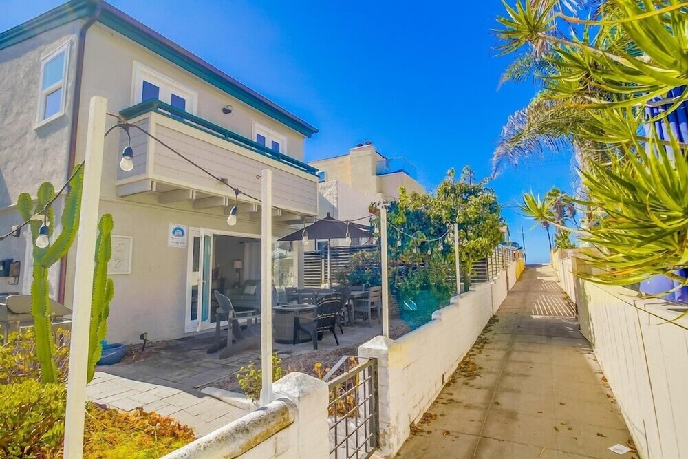 Coastal Haven