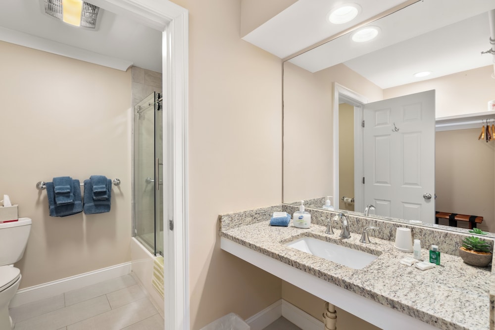 Guest House Suites