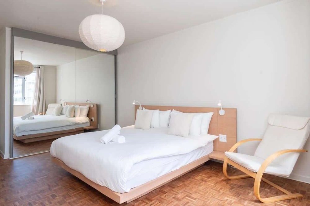 Modern 2 Bedroom Apartment Pleasant Ways Seapoint